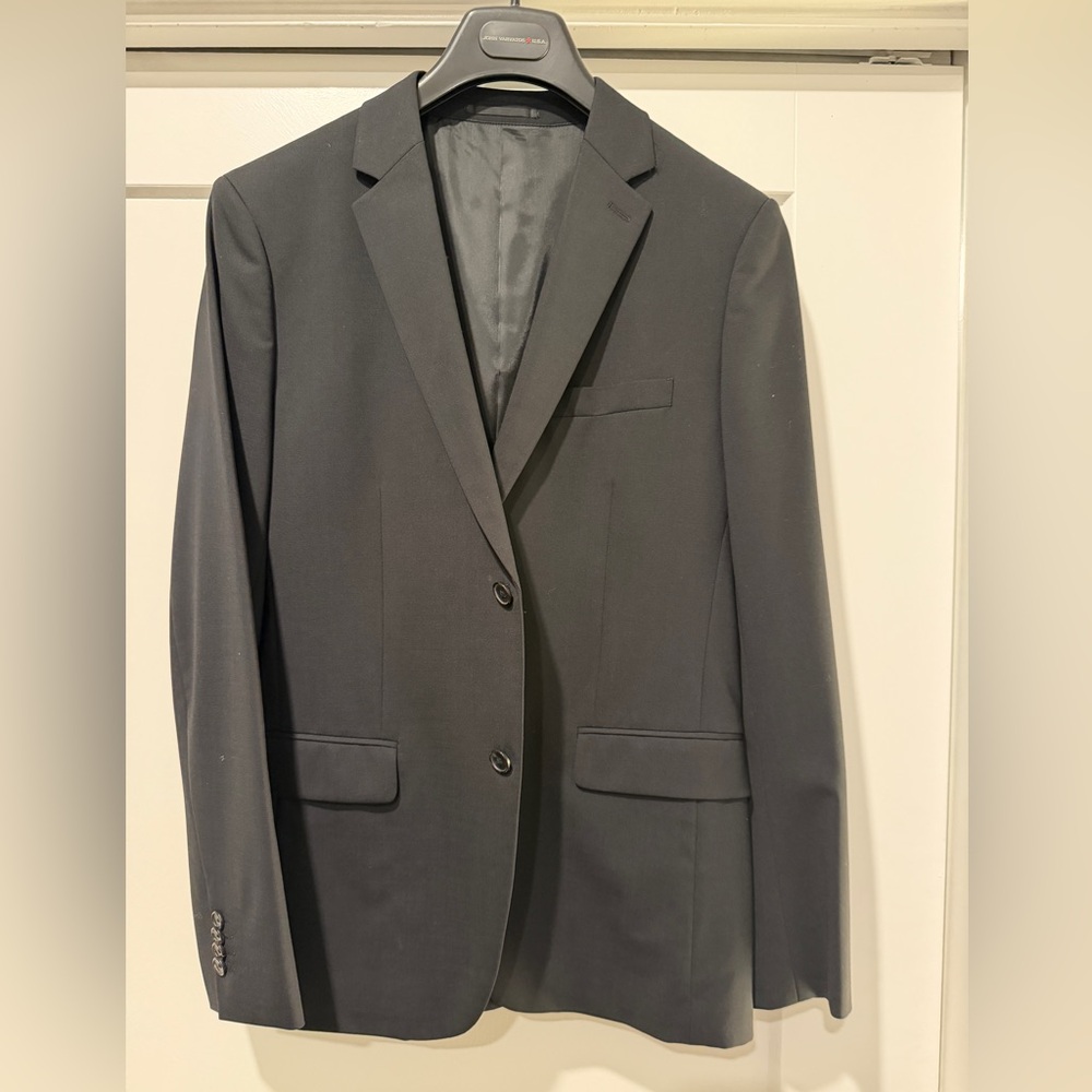 Theory Men's Black Two-Button Suit Blazer